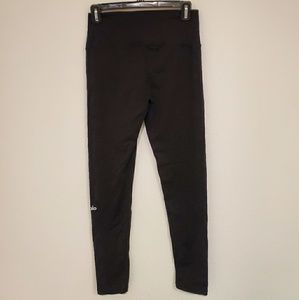 Alo Yoga leggings size M